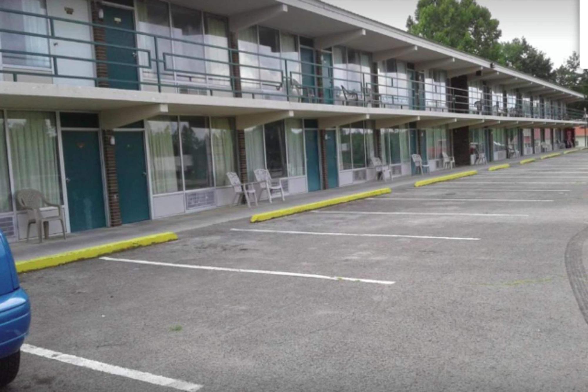 Oyo Hotel Whitely City Hwy 27 Ky Whitley City Buitenkant foto
