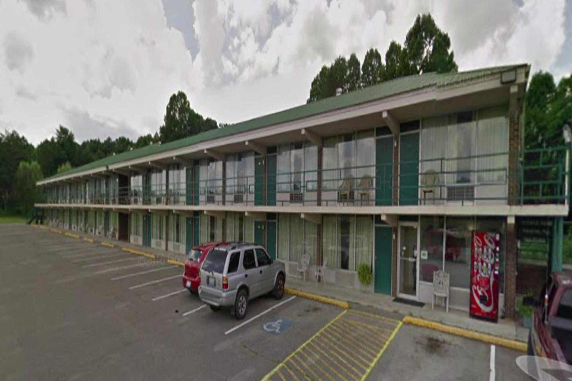 Oyo Hotel Whitely City Hwy 27 Ky Whitley City Buitenkant foto