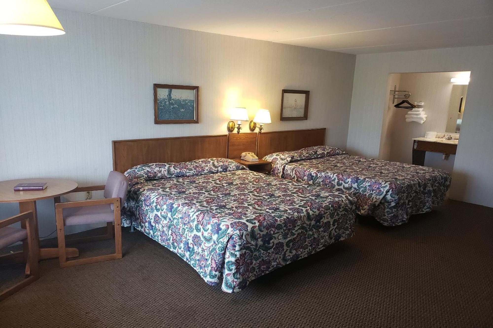 Oyo Hotel Whitely City Hwy 27 Ky Whitley City Buitenkant foto